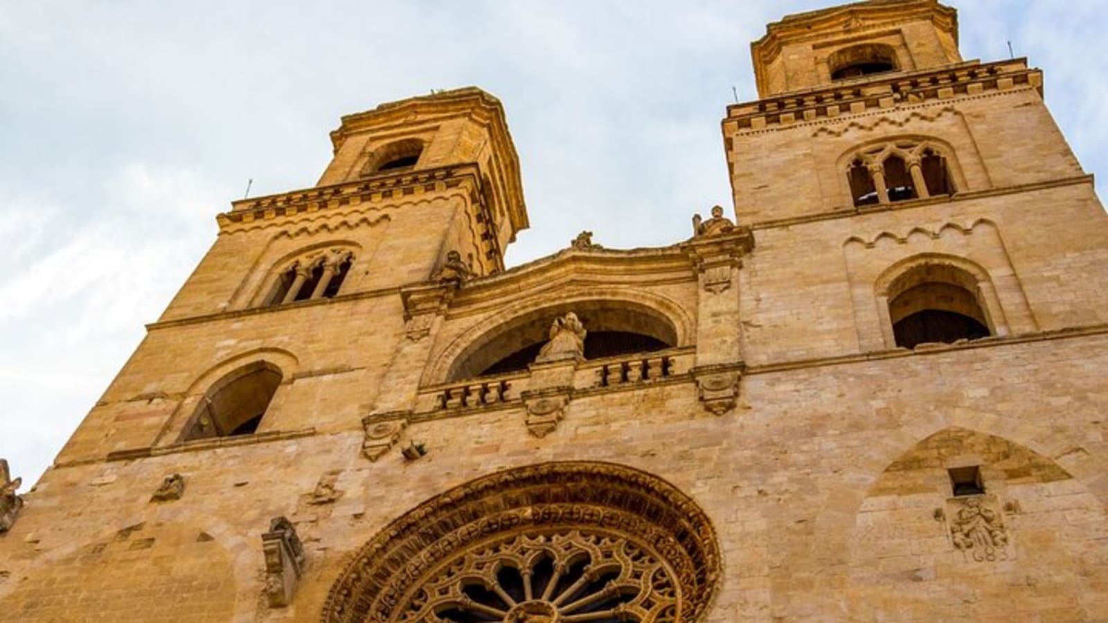 2 Hours Private Guided Tour in the Historic Centre of Altamura