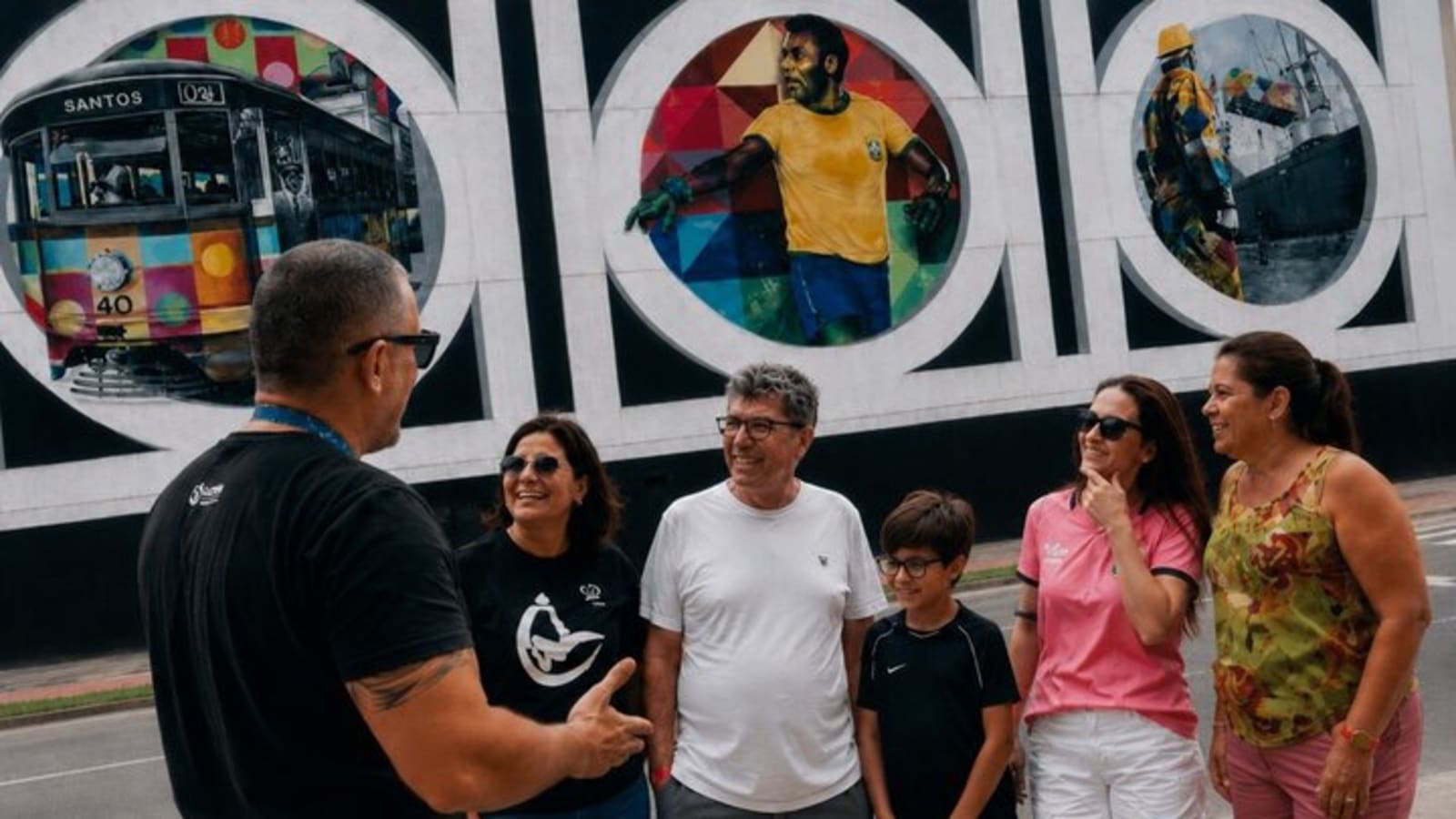 5-hour Pelé Private Tour: The King of Football