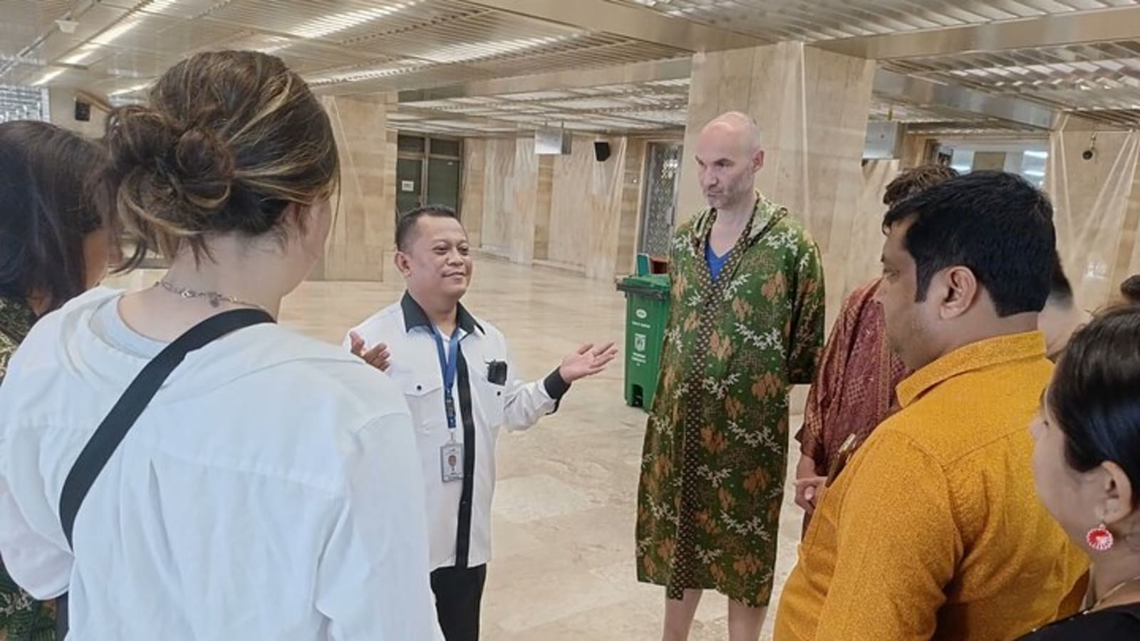 Jakarta Half Day Shared Guided Tour Visit Monument and Old Town