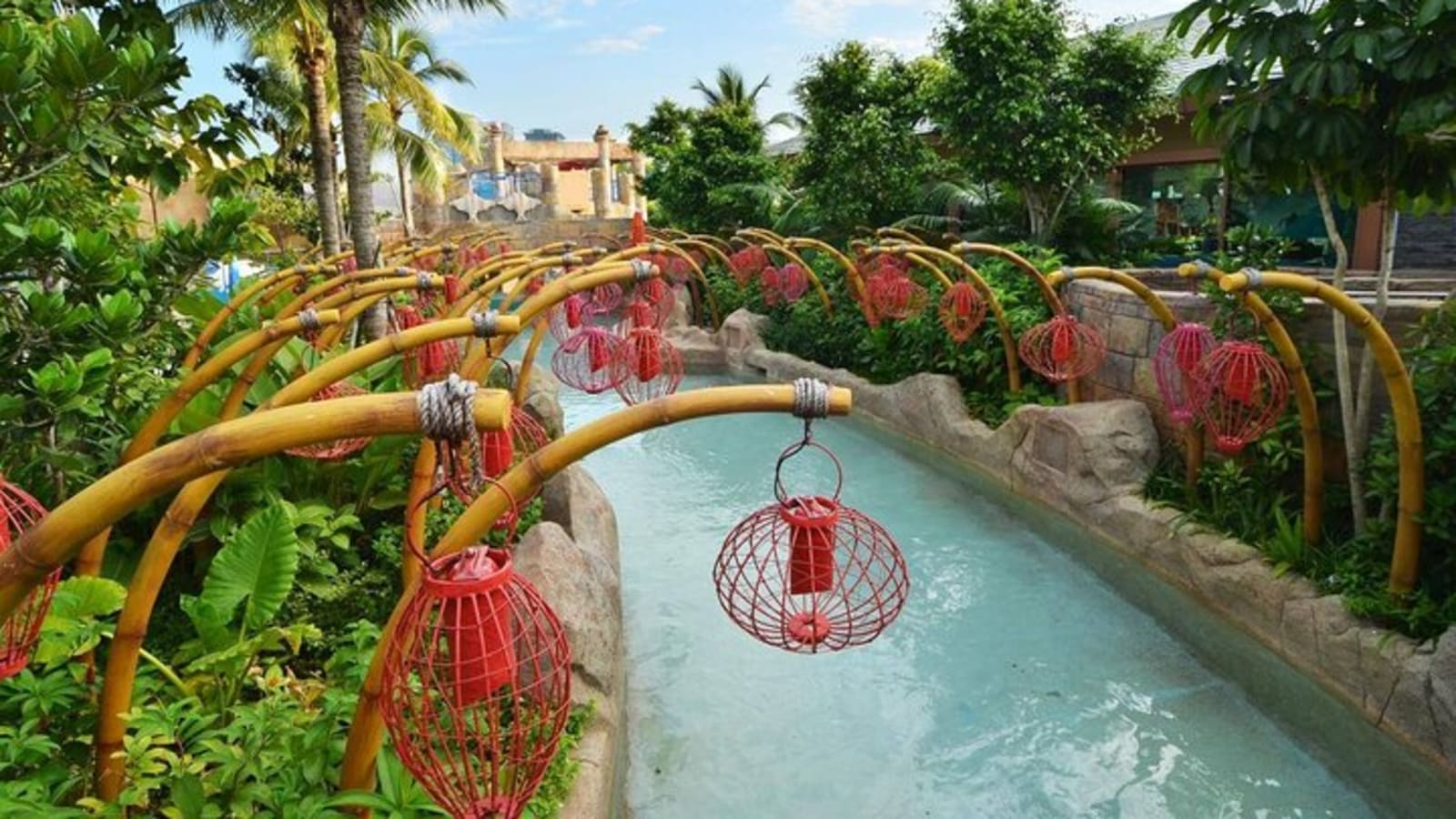 Singapore: Adventure Cove Waterpark Entrance Ticket