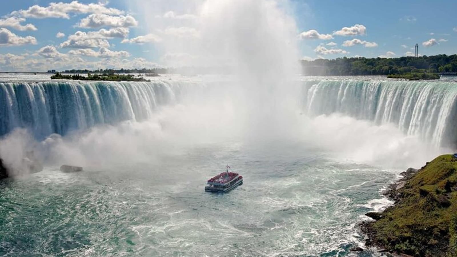 Enchanted Full Day Niagara Falls tour from Greater Toronto Area