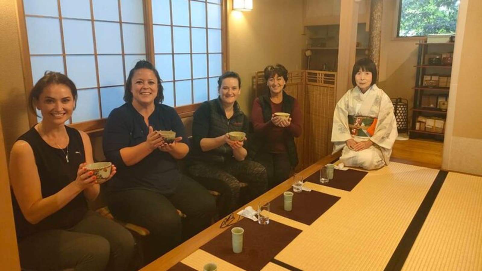 Explore Old Fashioned Tokyo With Yanaka Ginza Walking Tour