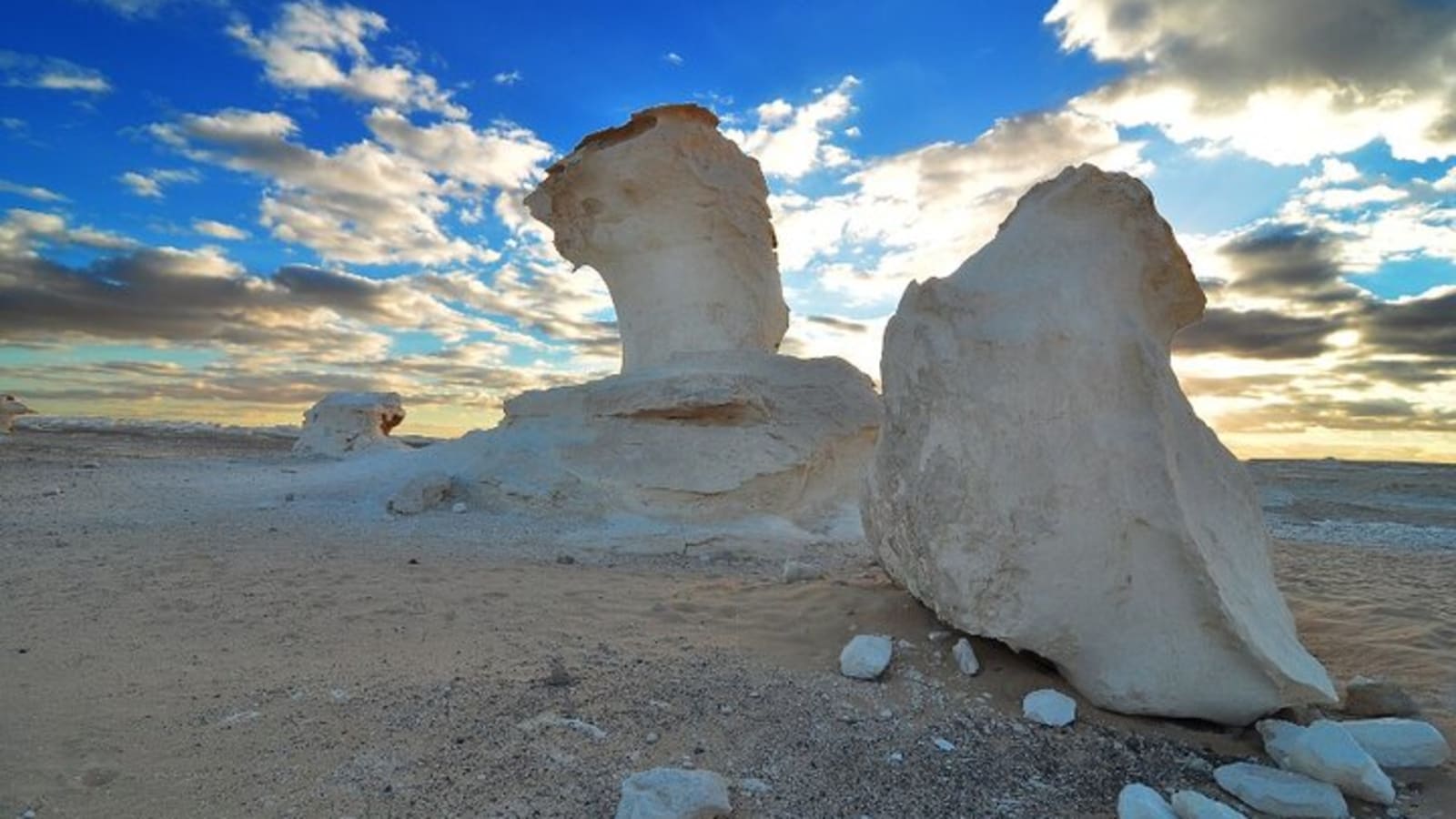2Days 1 Night Black & White Desert tour From Cairo