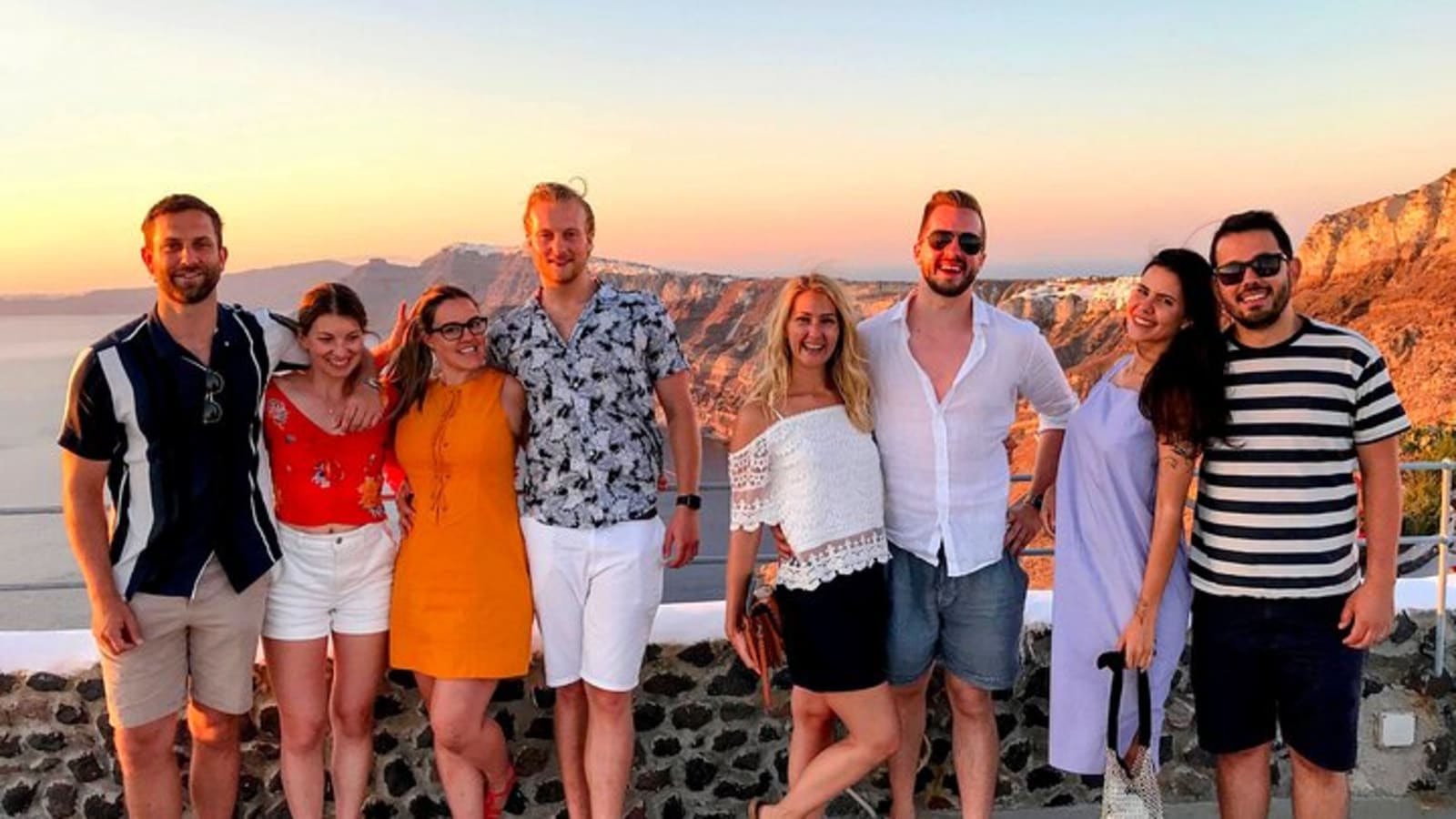 6-Hour Private Best of Santorini Experience