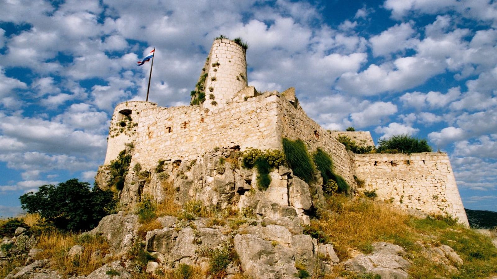 Discover Trogir Old Town & Klis Fortress