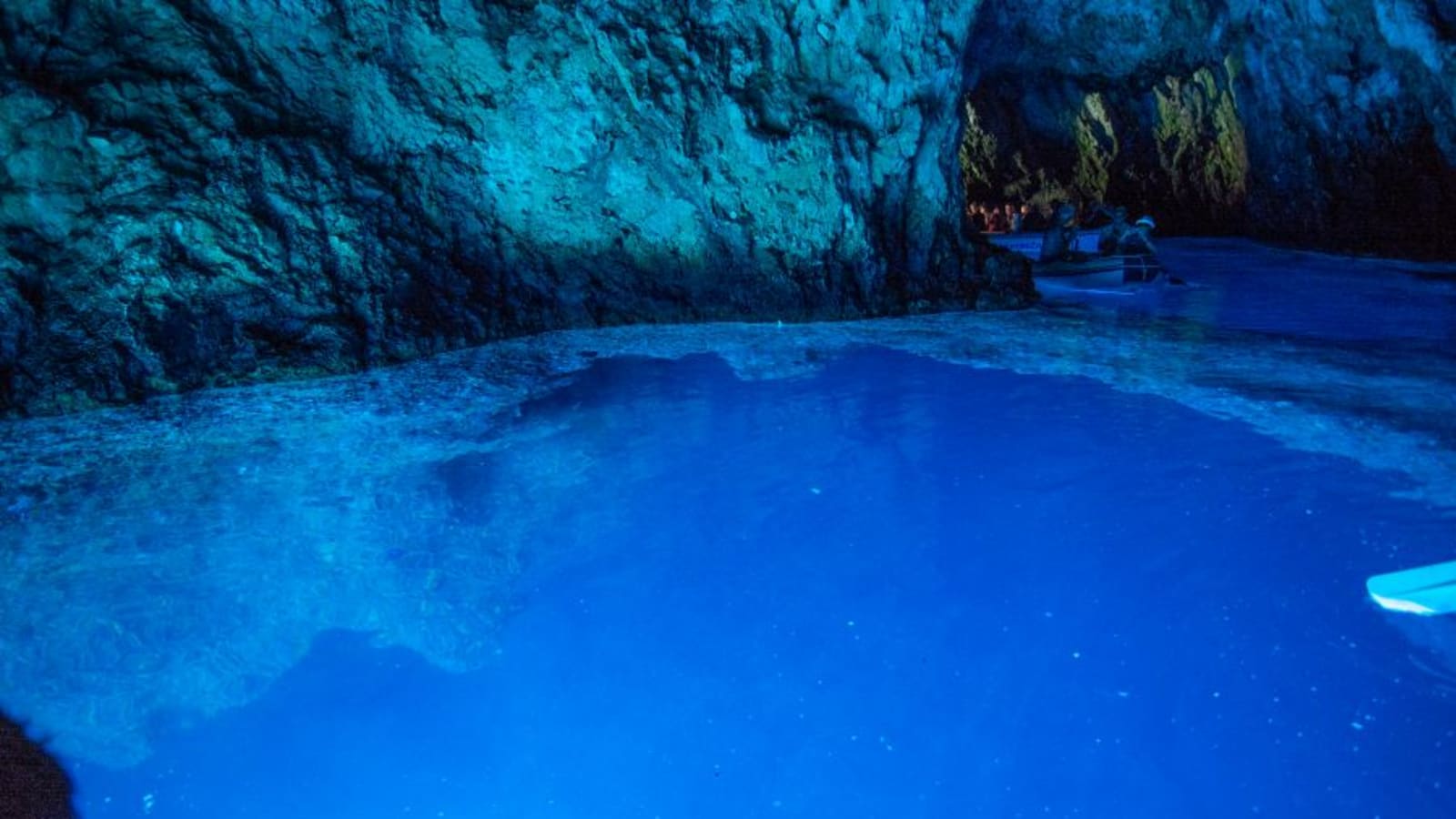 Blue Cave and Hvar Tour 5 Islands Tour from Split