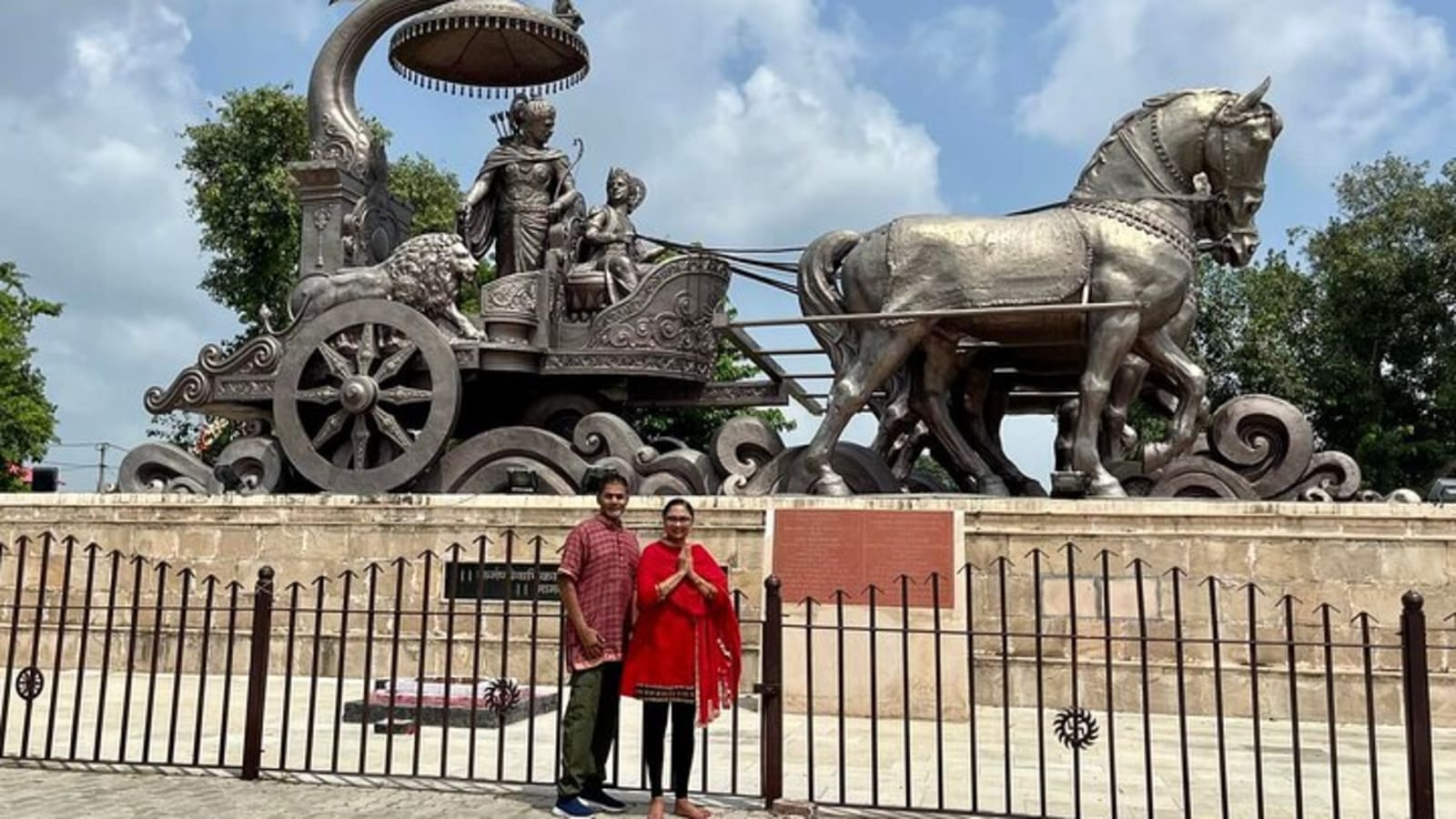 Spiritual Gems of Kurukshetra Private Day Trip From Delhi