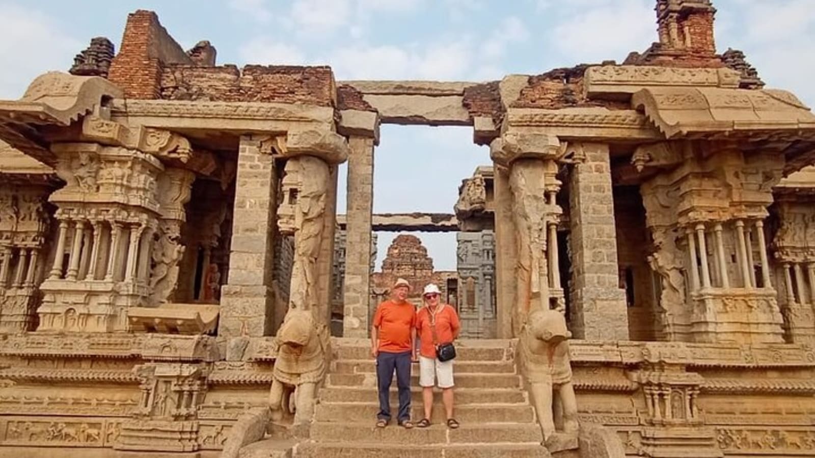 Mumbai, Hampi, Badami & Goa Beach Tour