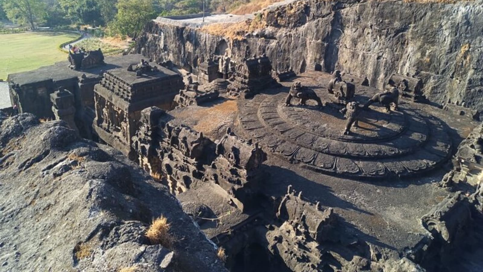 Aurangabad to Vadodara: Explore the Man-made Wonder of India