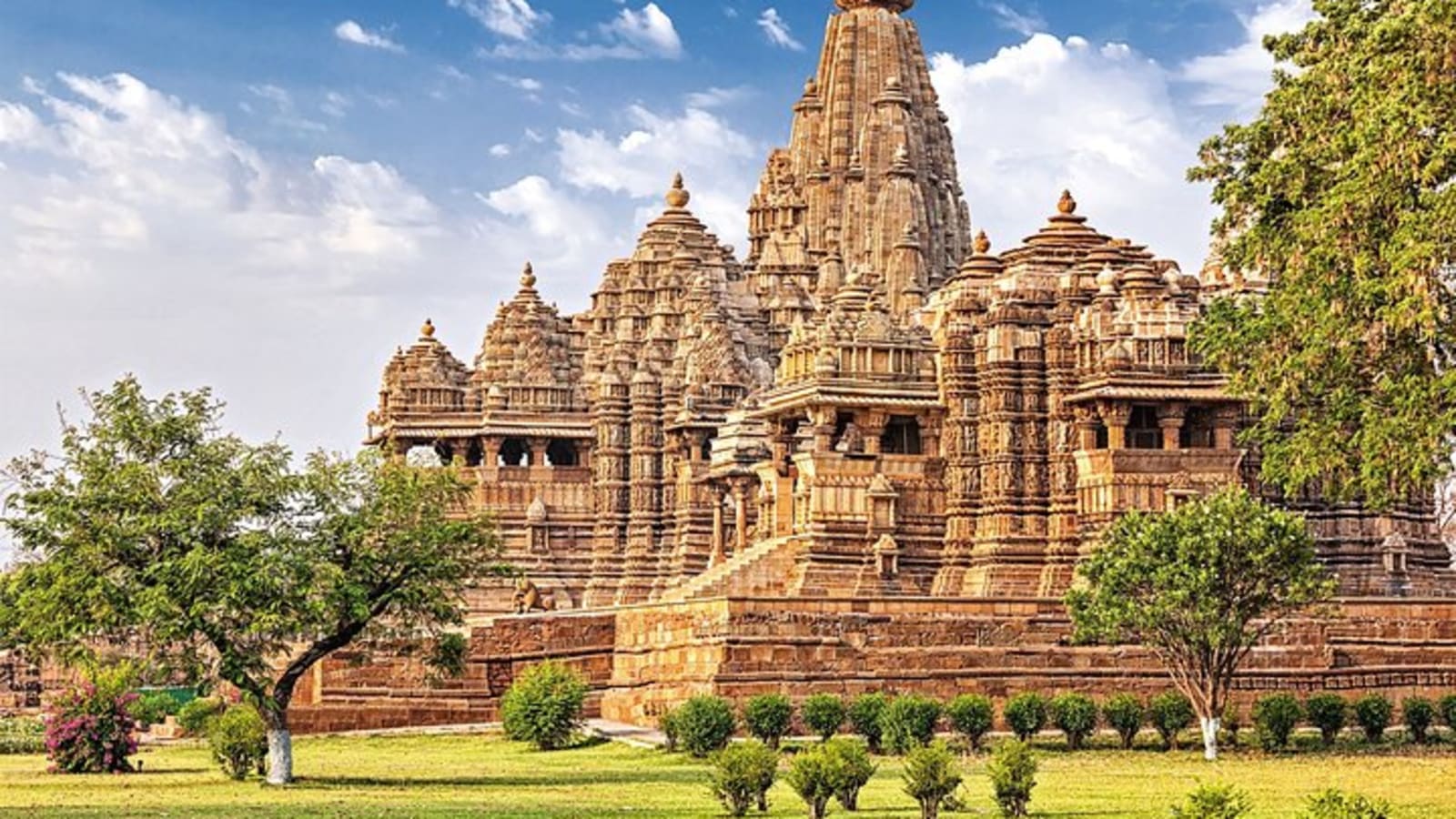 Imperial Cities and Sightseeing Tour of India