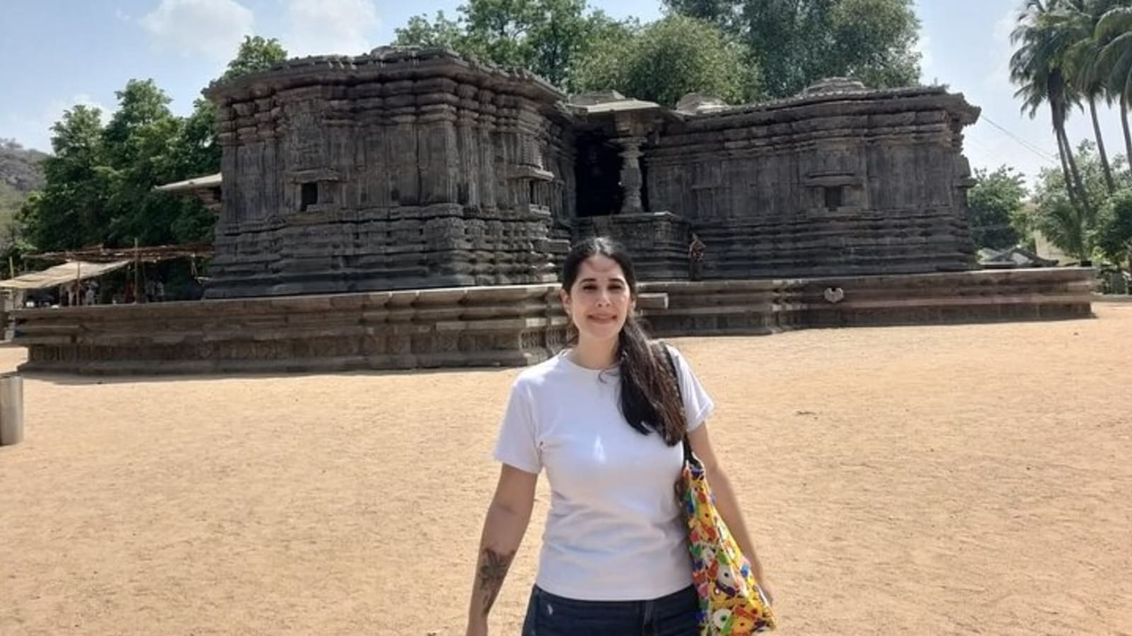 Thousand Pillar Temple, Warangal Fort & Ramappa Temple Tour