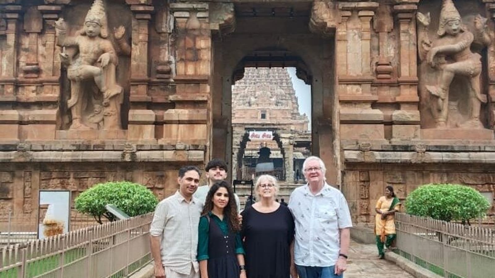 Chennai to Cochin Temple & Backwater
