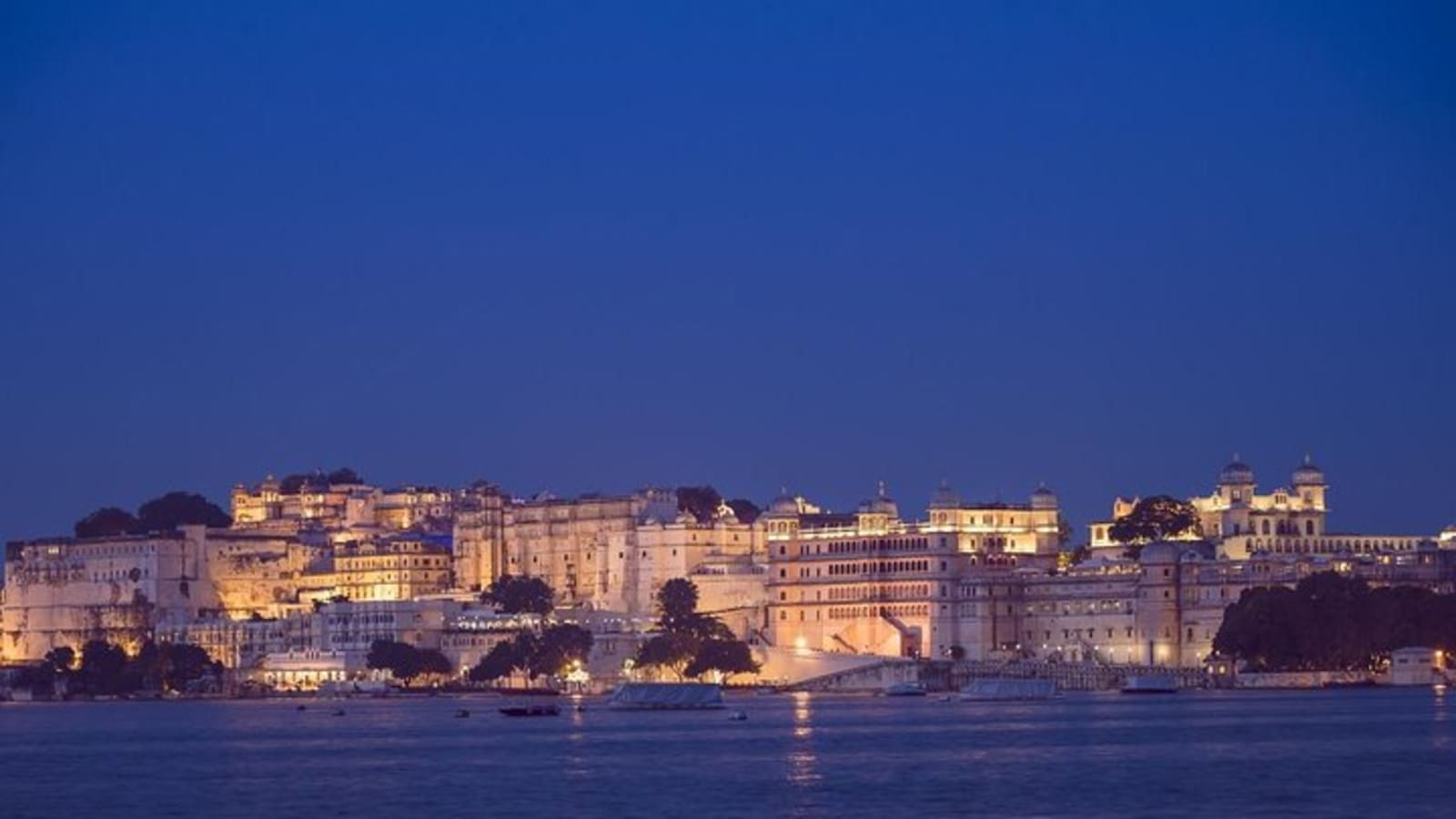 Ahmedabad to Udaipur: Heritage Charms Expedition