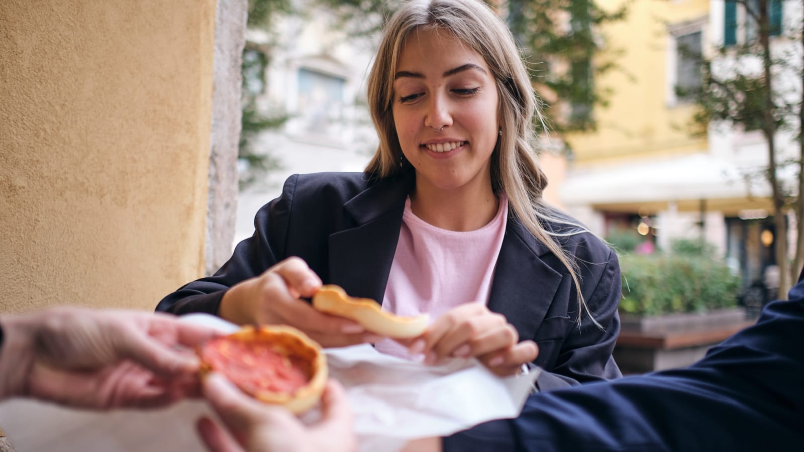 1.5 Hour Food Tour in Verona with Tastings & Sightseeing