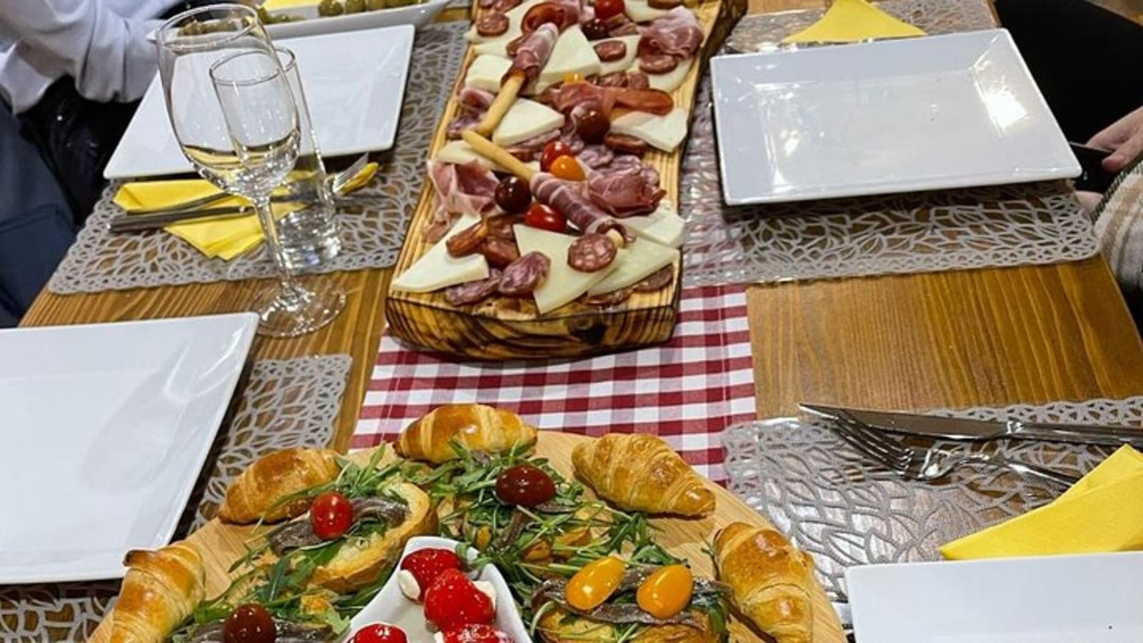 From Zadar-Hosted Lunch with Best Oil Connoisseur Must Do