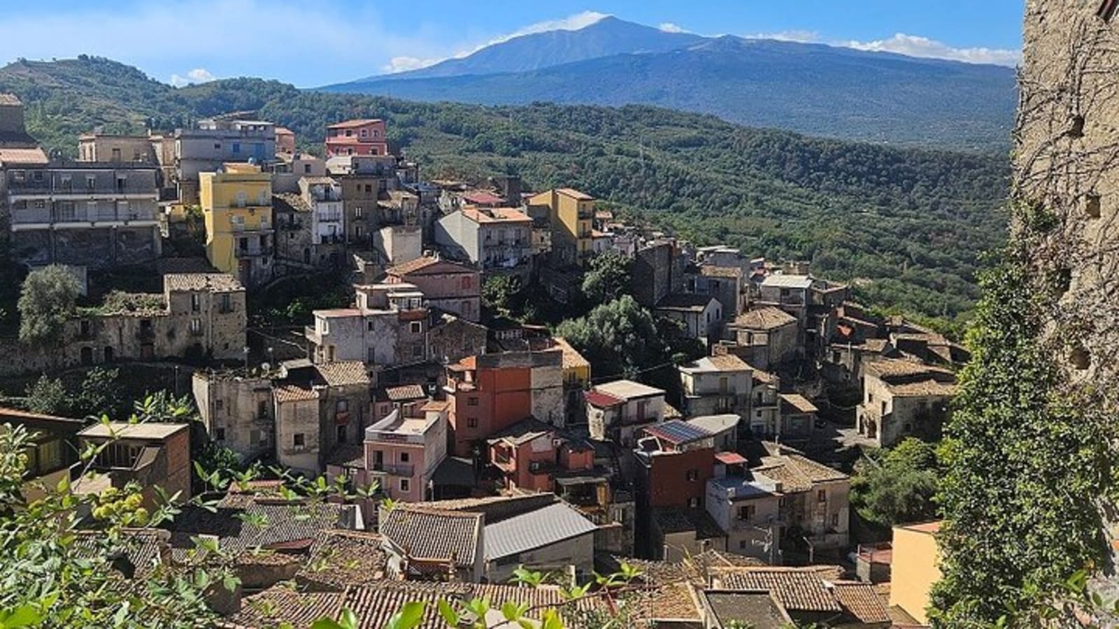 Castiglione, wine & ricotta tasting with Alcantara Gorges