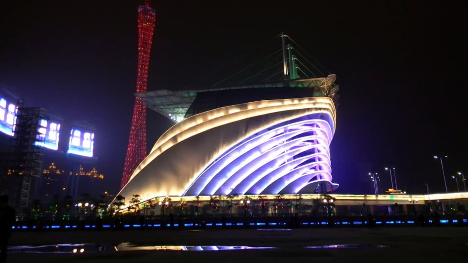 1-Day Guangzhou Sightseeing Tour with Custom Private Itinerary