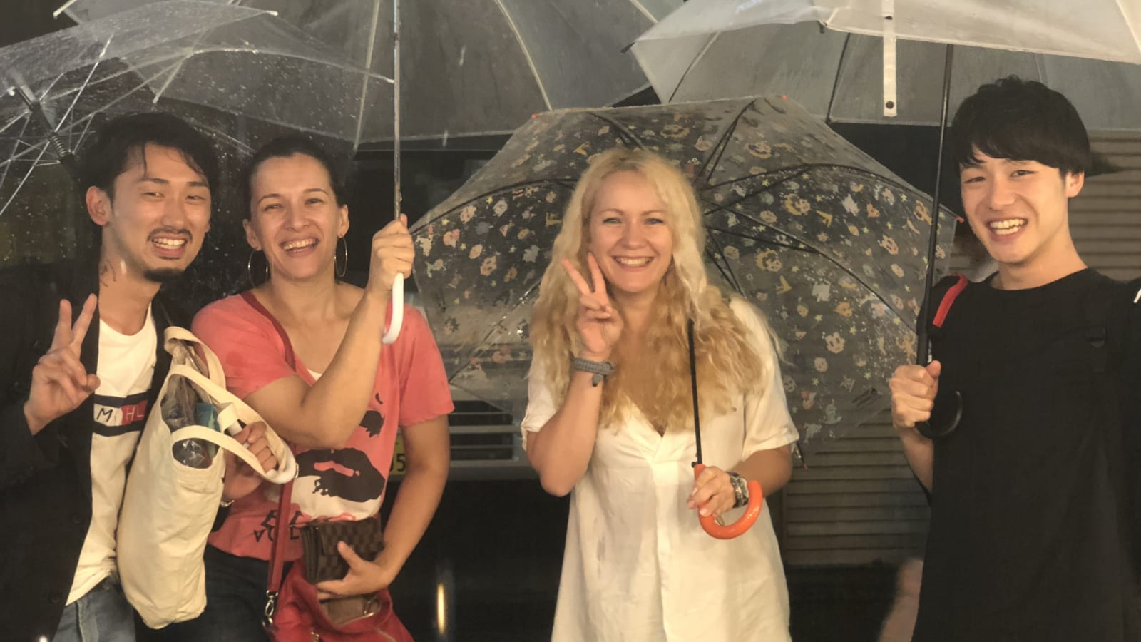 3-Hour Yokohama Nightlife Tour with Noge Izakayas and Minato Mirai