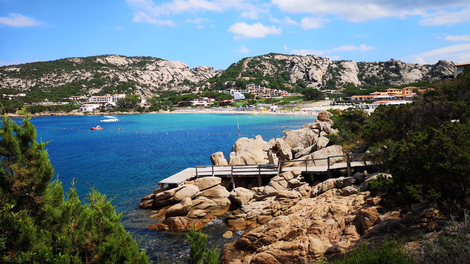 9-Hour Olbia and Costa Smeralda Tour with Winery Tasting