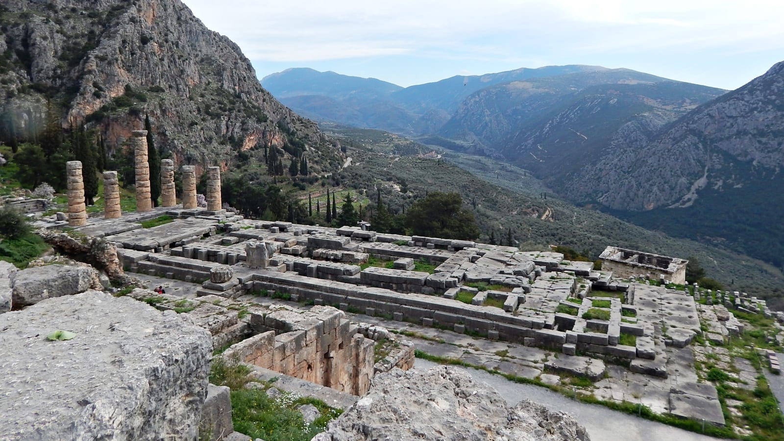 9-Day Greece Heritage Tour with Delphi, Nafplio and Ancient Corinth