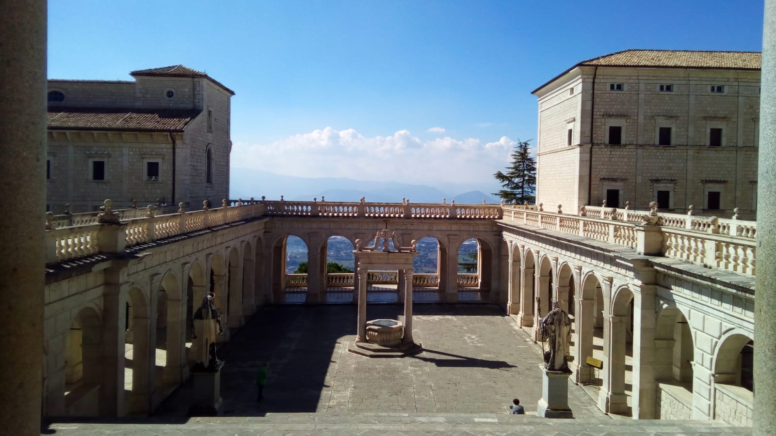 3-Hour Monte Cassino Battlefield Tour with Abbey and WWII Sites