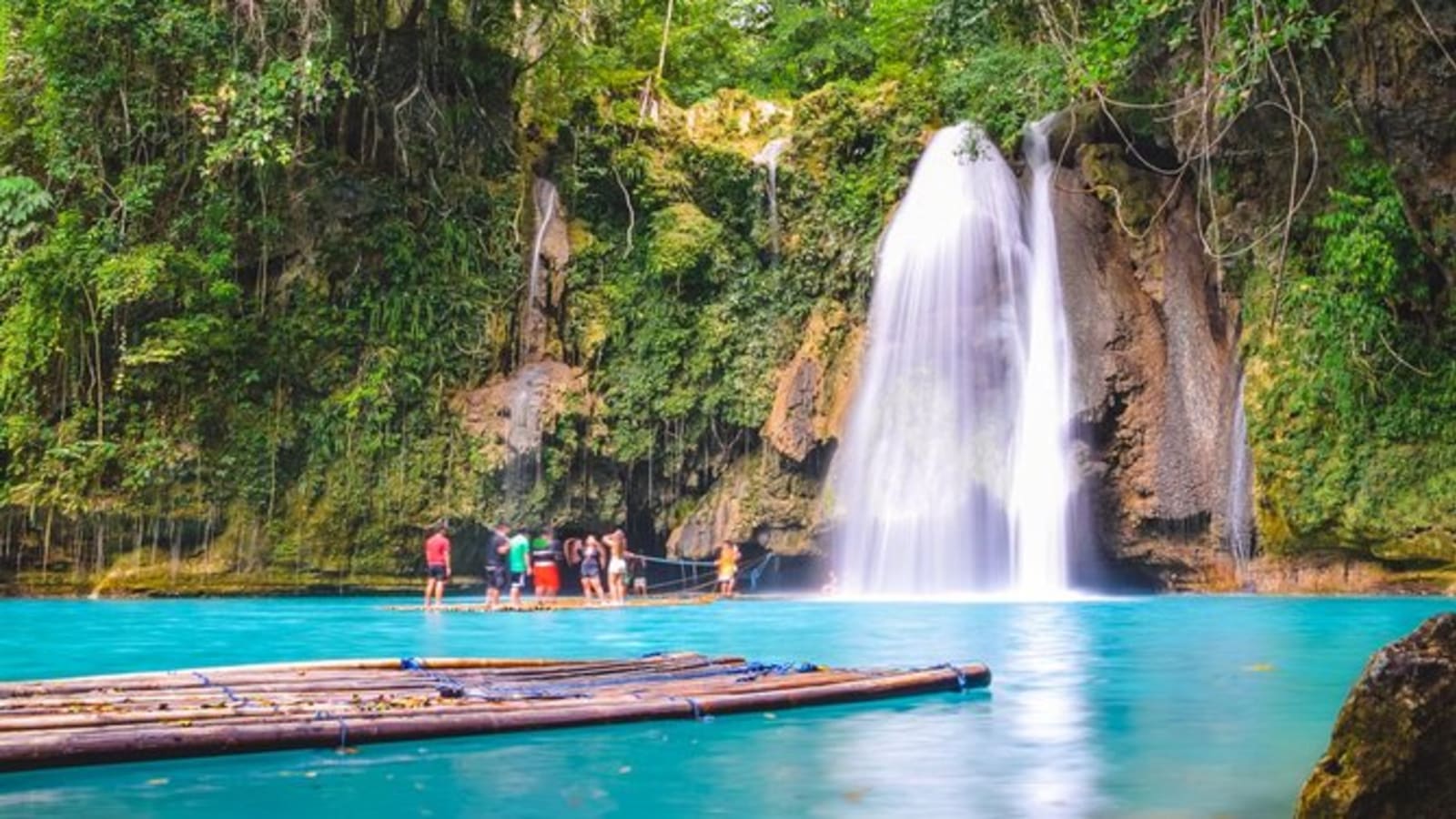 2-Day Cebu City and South Cebu Tour with Whale Sharks and Falls