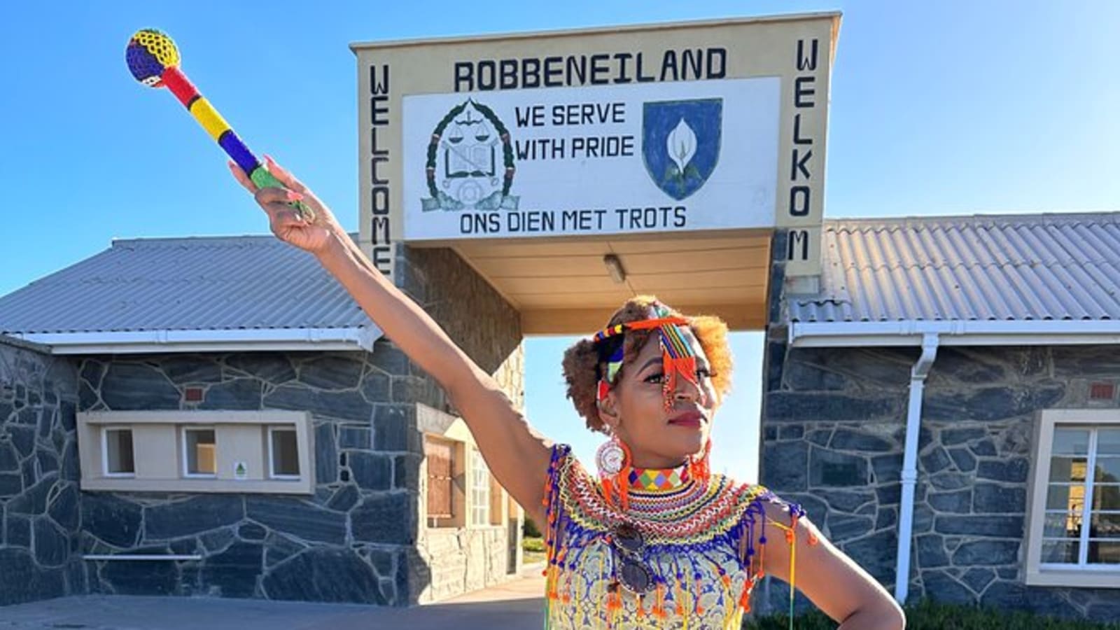 5-Hour Robben Island Tour from Cape Town with V&A Waterfront