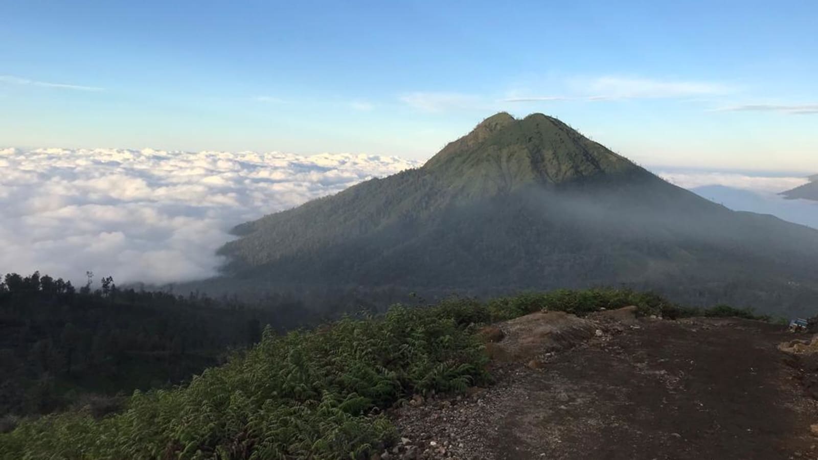 3-Day Mount Bromo and Ijen Tour from Surabaya with Sunrise Hike