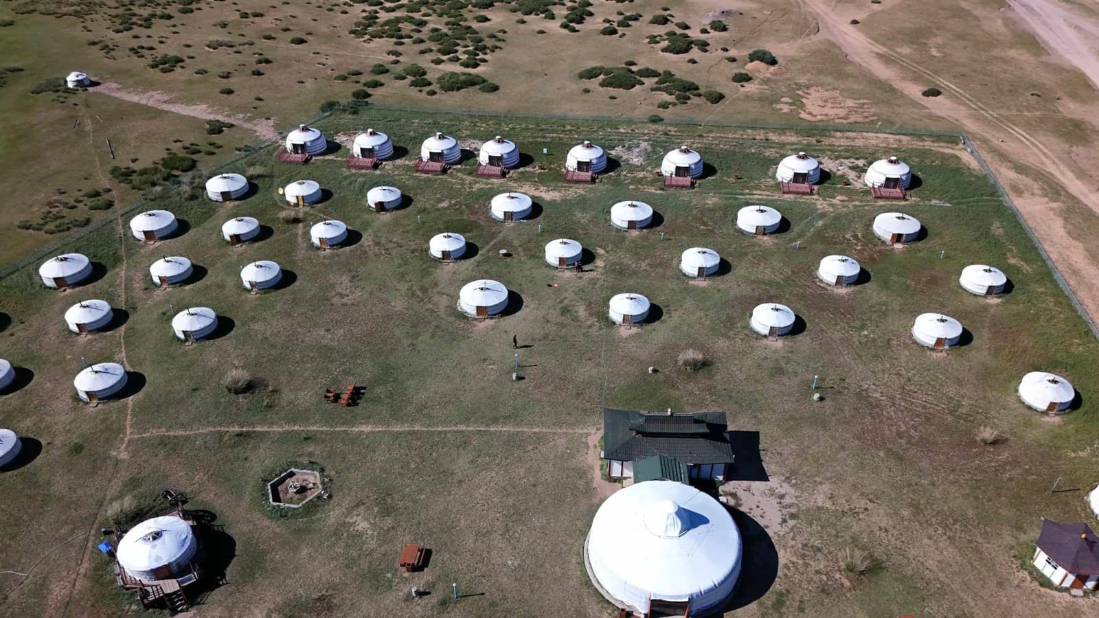 6-Day Mongolia Monastery and Nomadic Tour with Khustai and Terelj