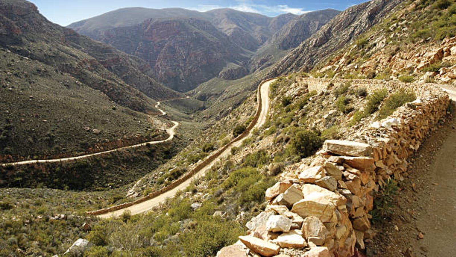 Full-Day Swartberg Pass and Prince Albert Tour from Oudtshoorn