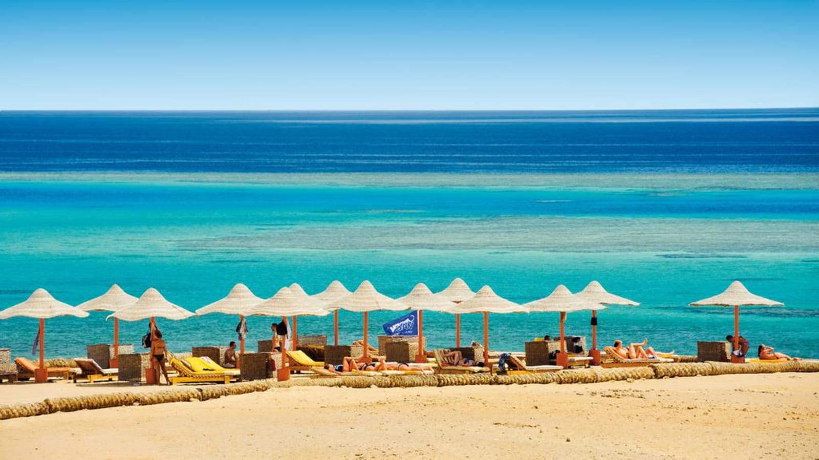 7-Day Marsa Alam Snorkelling and Desert Safari with Wadi El Gemal