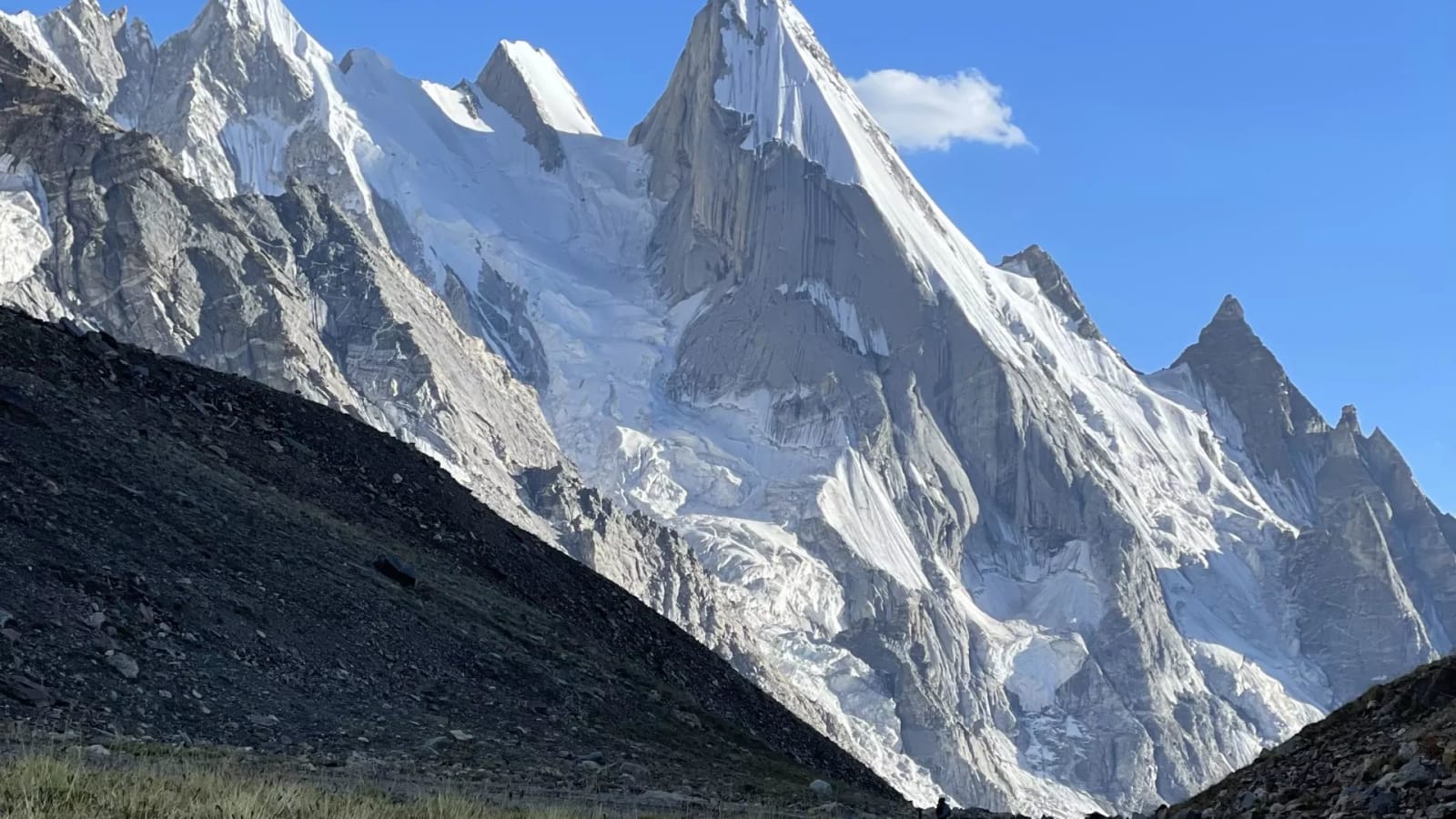 14-Day Laila Peak Base Camp Trek in Pakistan's Karakoram Range