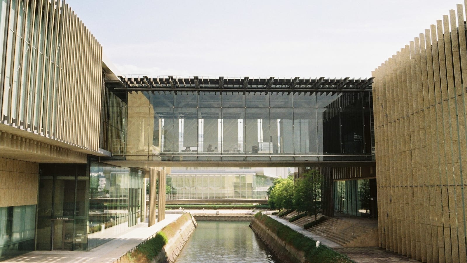 8-Hour Nagasaki Museums and Shrines Tour with Peace Park
