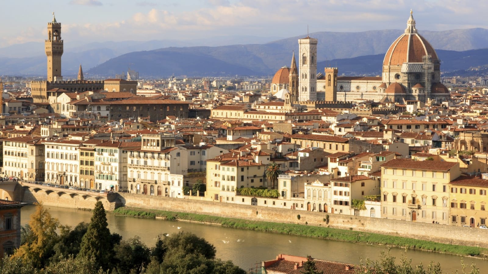9-Hour Florence and Pisa Shore Excursion from Livorno by Mercedes