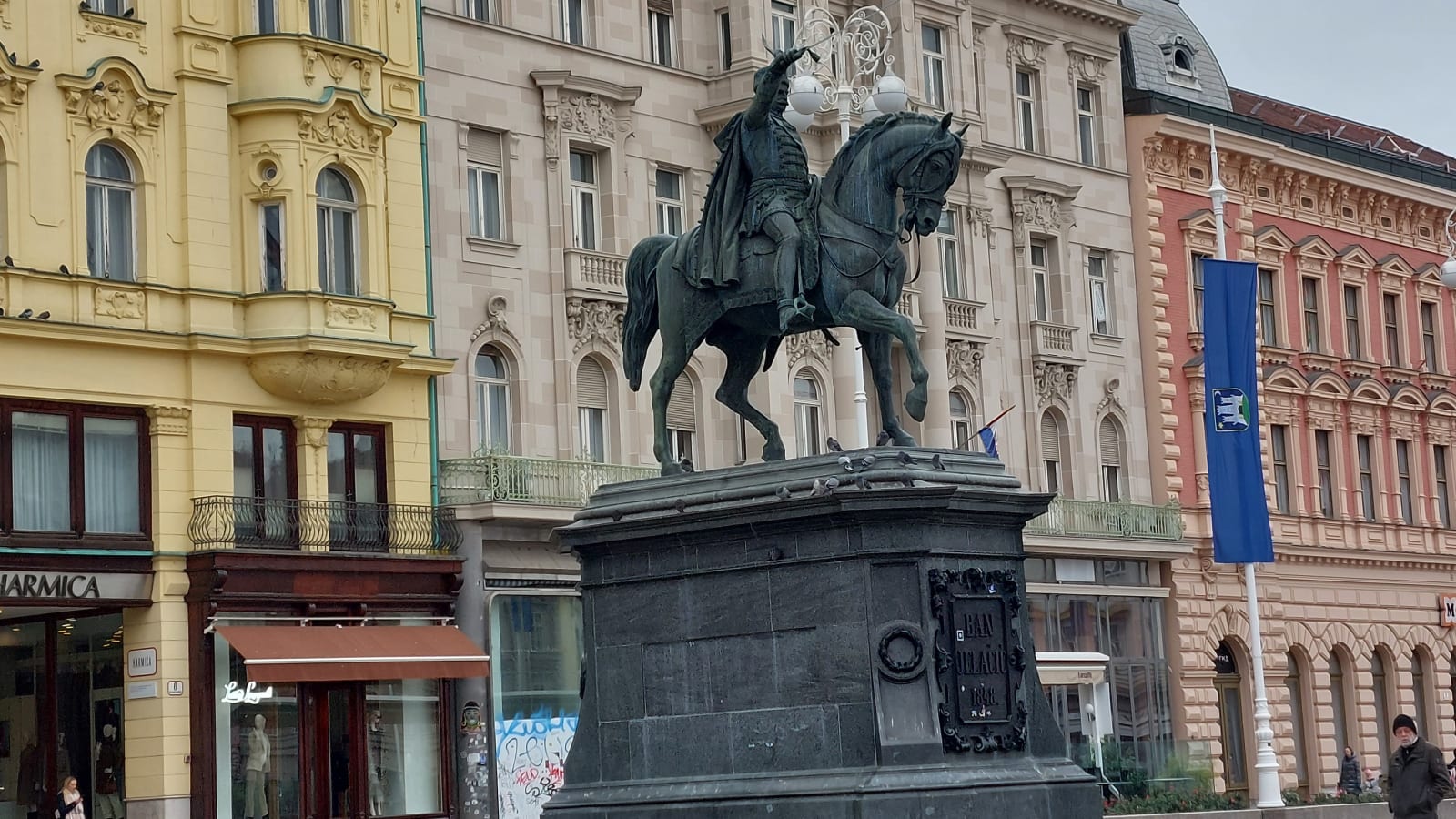 1-Day Zagreb Upper Town Storytelling Walk with Folk Tales