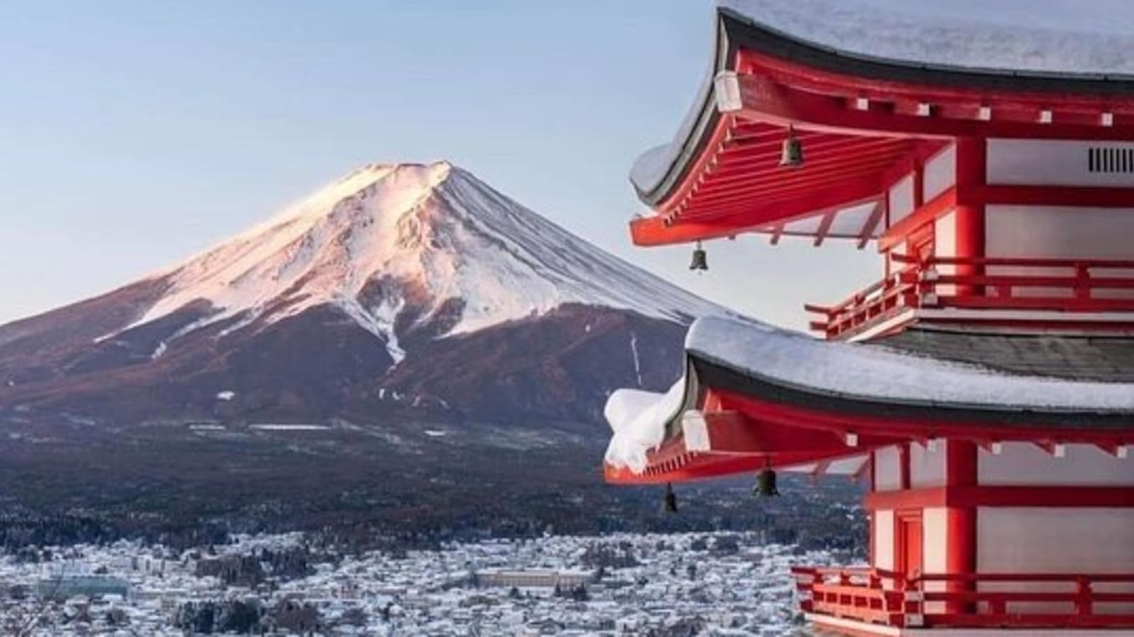 1-Day Mount Fuji Private Tour from Tokyo with Customizable Stops
