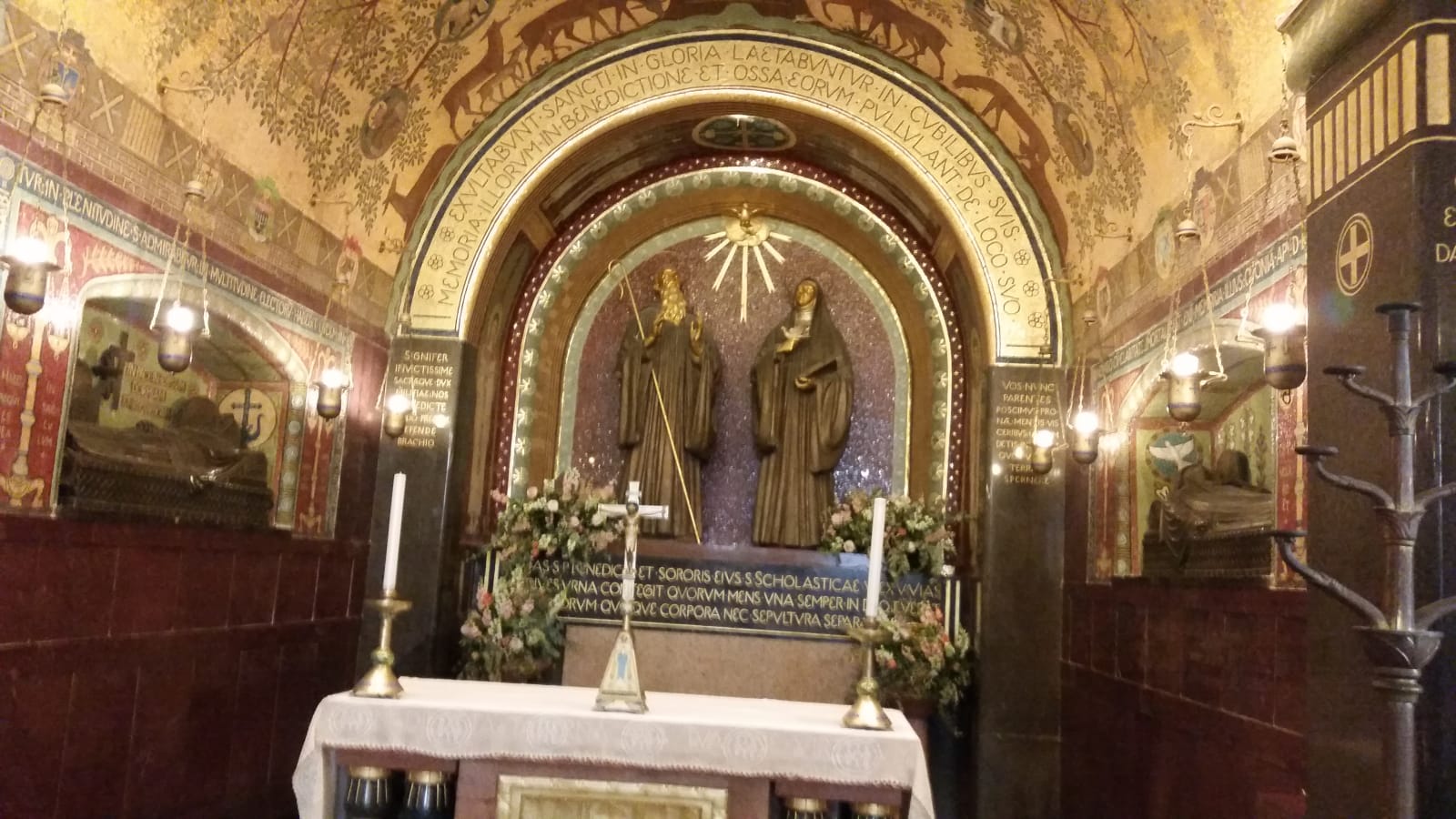 1-Day Monte Cassino Tour with Polish Cemetery Visit