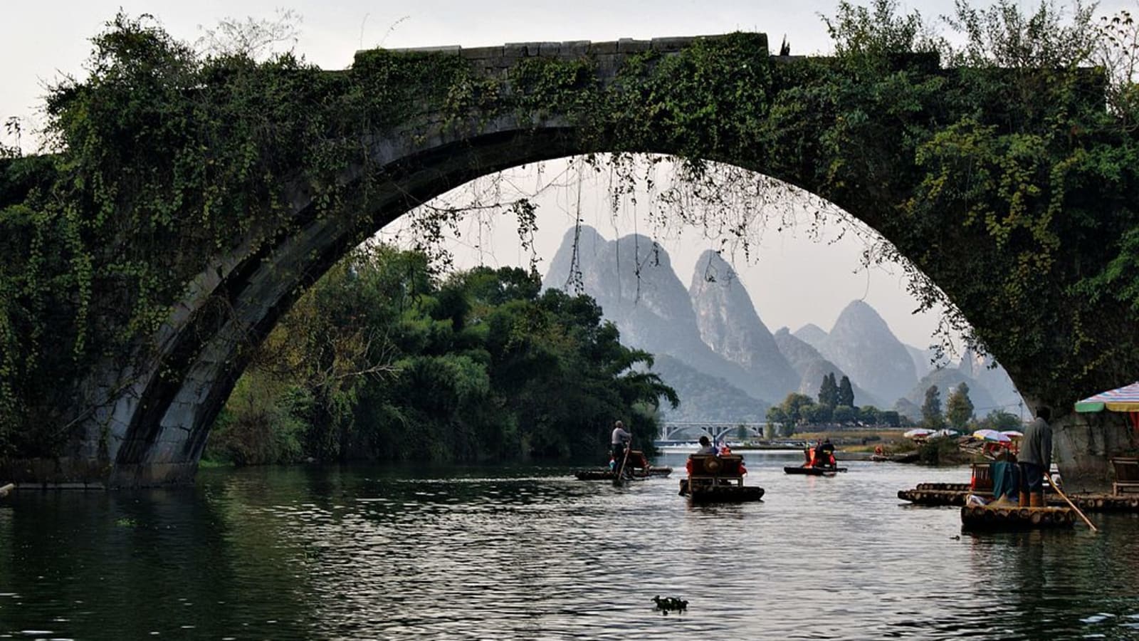 1-Day Yangshuo Countryside Motorcycle Tour with Xiang Gong Hill