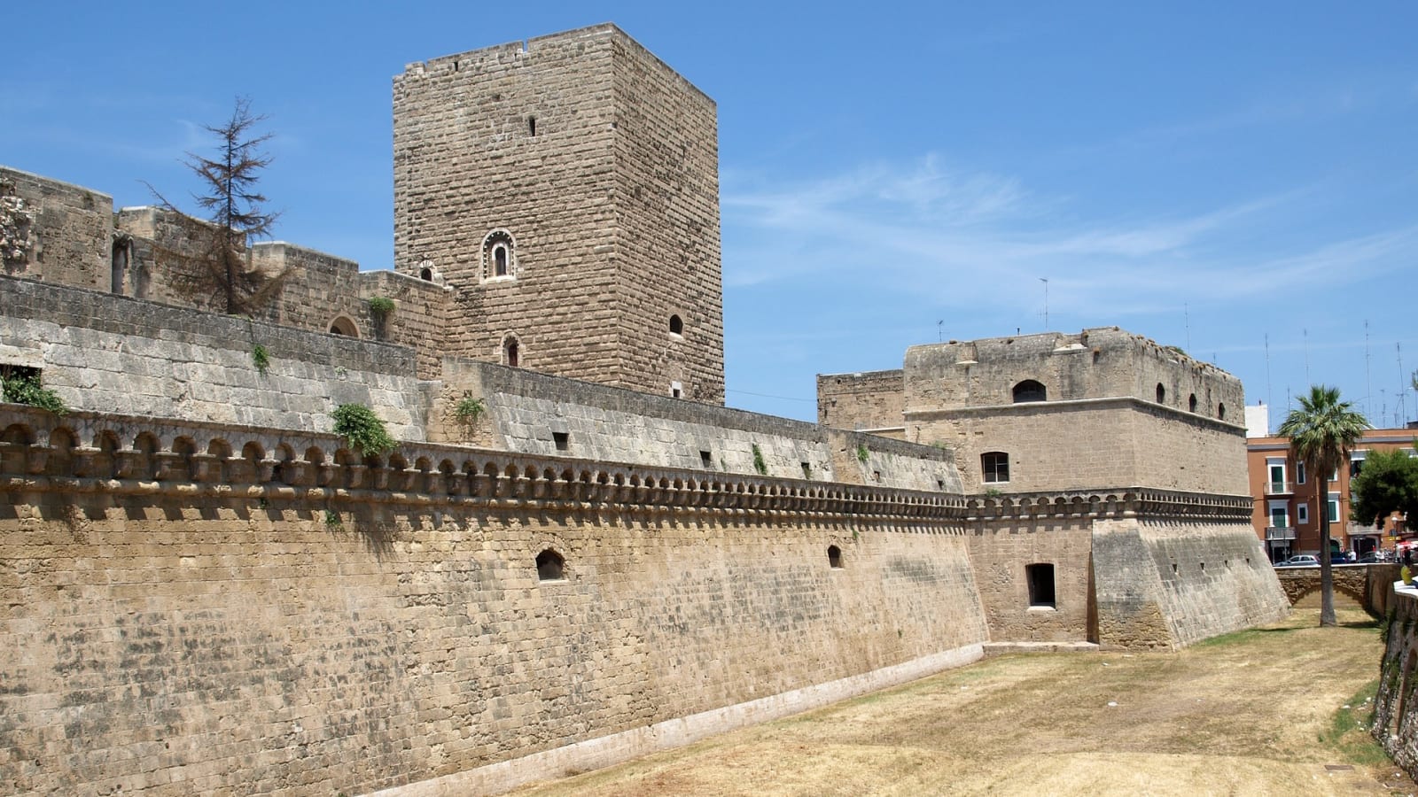 2-Hour Private Bari Walking Tour with Pasta Street and Bari Vecchia
