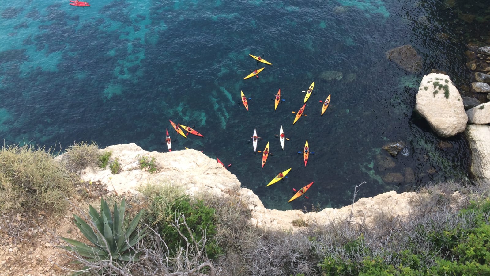 4-Hour Kayaking Adventure in Cagliari around the Devil's Saddle