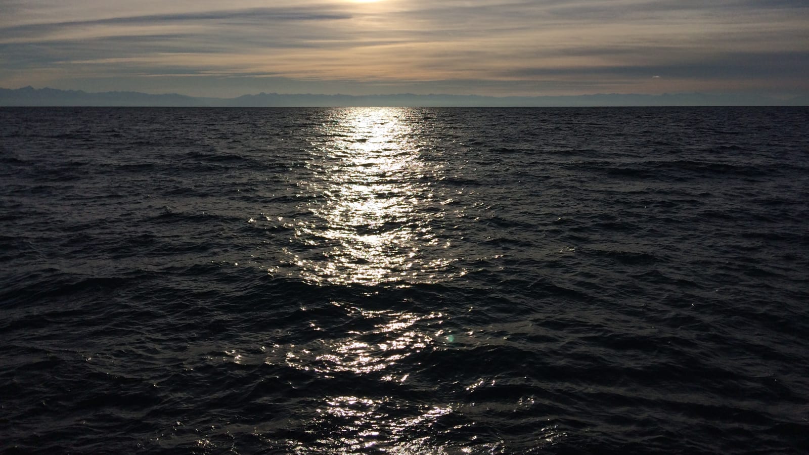 6-Hour Lake Baikal Tour with Taltsy Museum and Listvyanka