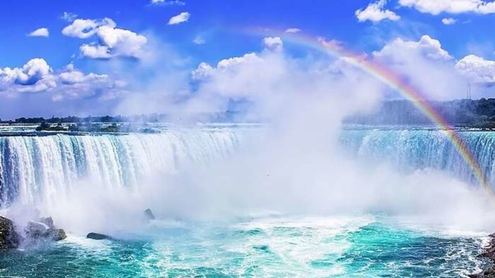 2-Hour Pearson Airport to Niagara Falls Luxury Private Transfer