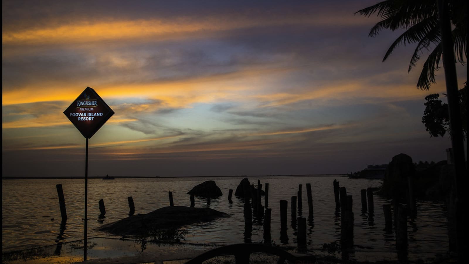4-Day Poovar, Kanyakumari and Kovalam Tour from Thiruvananthapuram