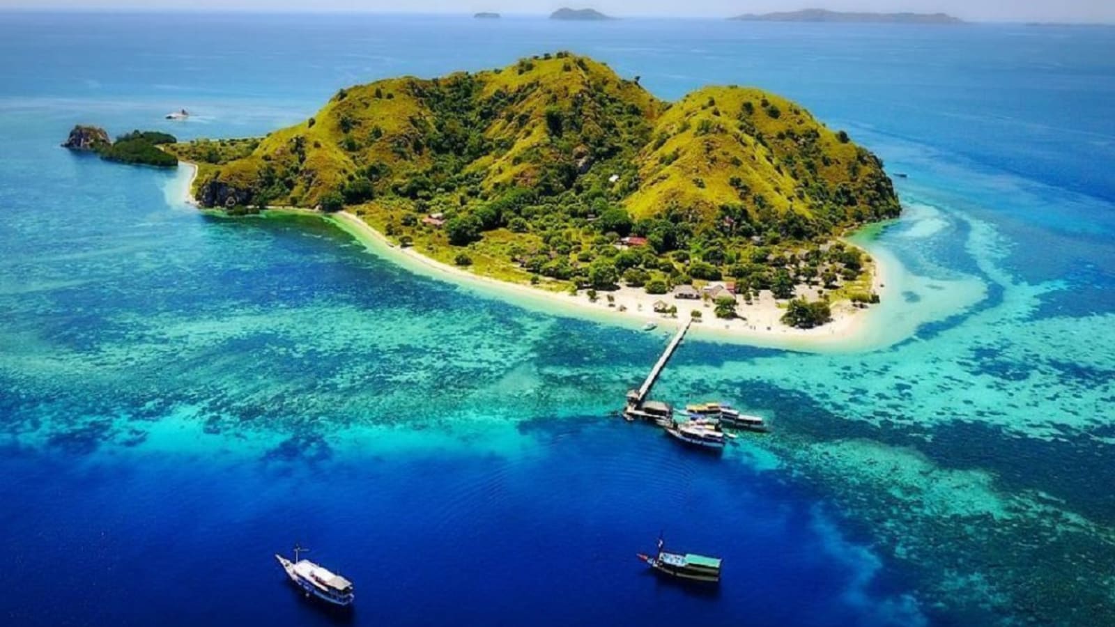 2-Day Private Komodo National Park Cruise with Rinca and Padar