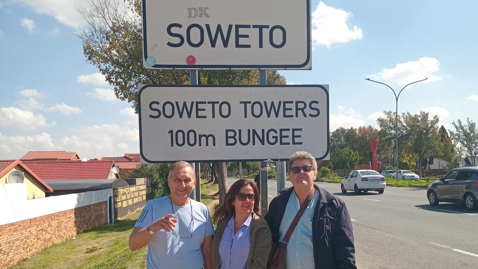 7-Hour Soweto Cultural Tour from Johannesburg with Apartheid Landmarks