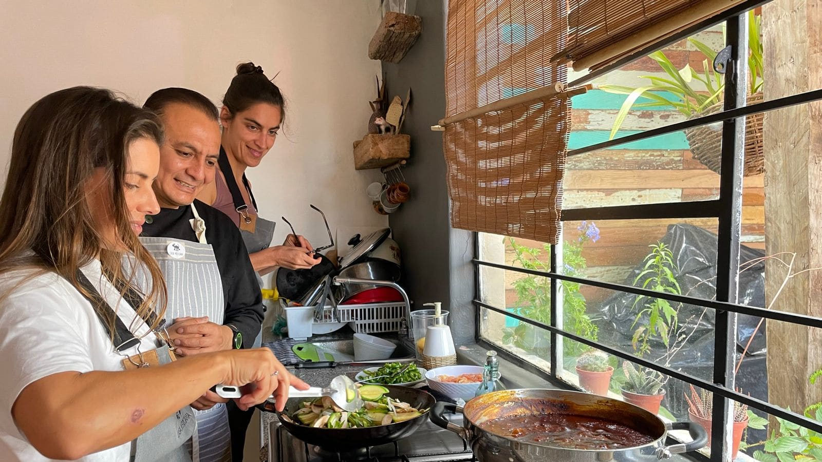 5-Hour Beer Tasting Tour in Cholula with Workshop and Tacos