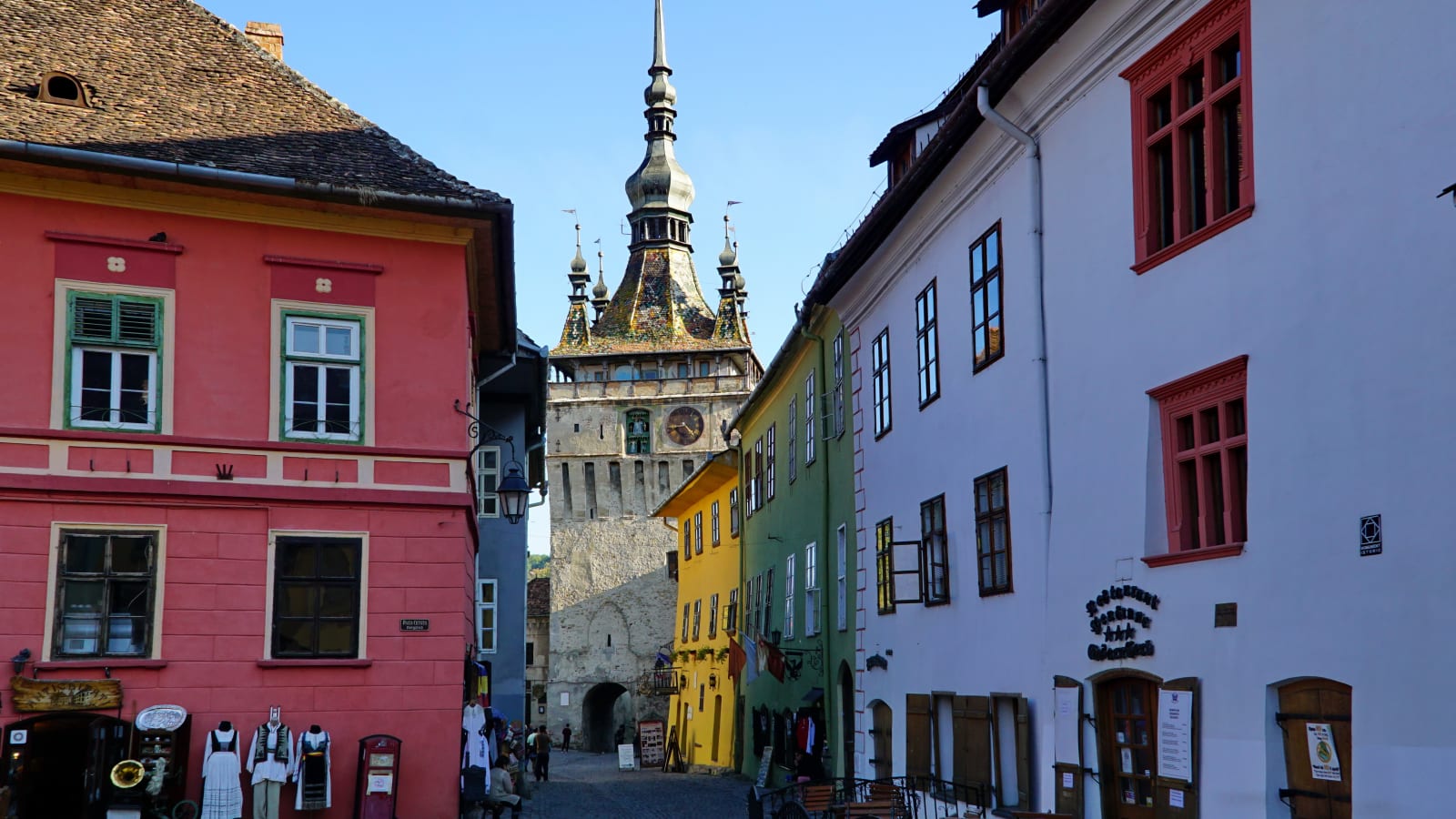 4-Day Transylvania Cultural Tour with Saxon Villages and Castles