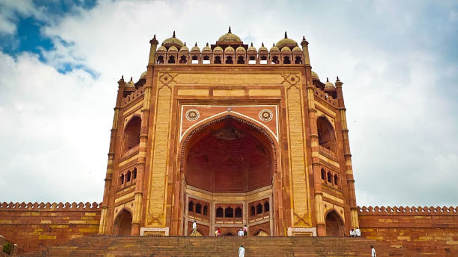 6-Day Golden Triangle Tour with Ajmer and Pushkar