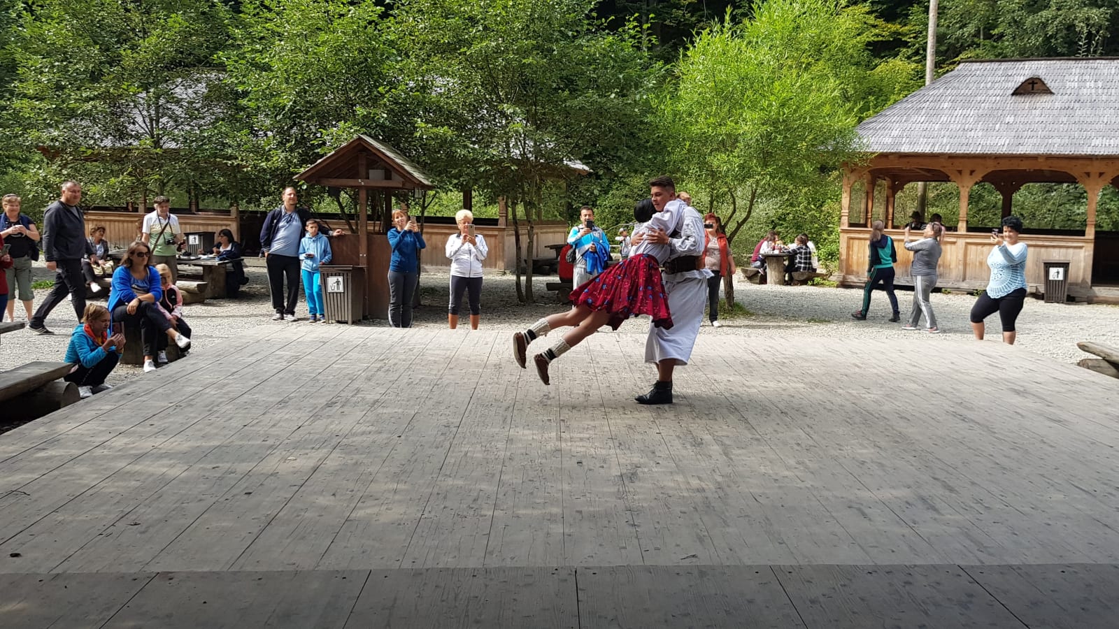5-Day Hiking Tour in Romania with Mocanita Train and Horseback Riding