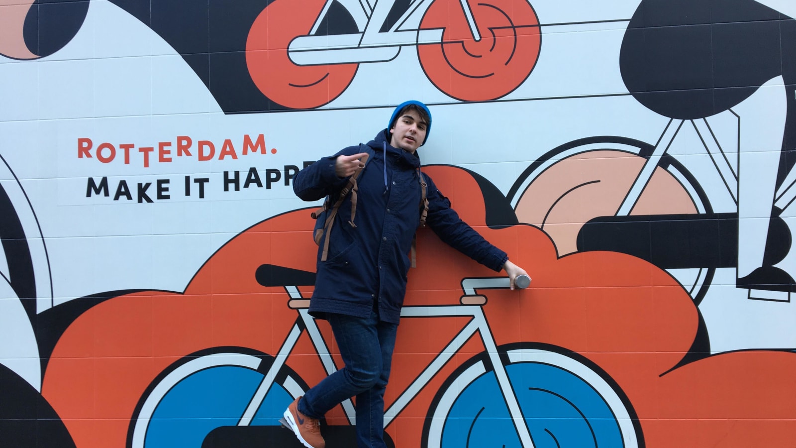 3-Hour Rotterdam Street Art Tour with Hip-Hop Neighbourhood